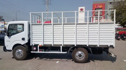 Ashok Leyland Partner 6 Tyre autoindia.life