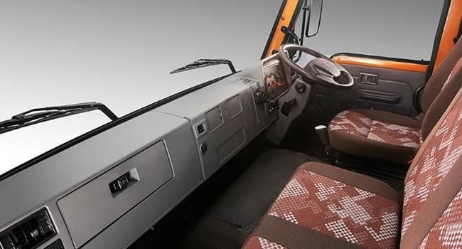 Tata 1412 LPT Dashboard autoindia.life
