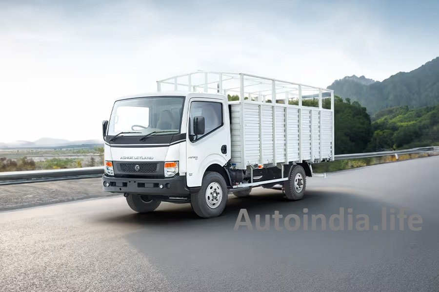 ashok leyland partner 4 tyre